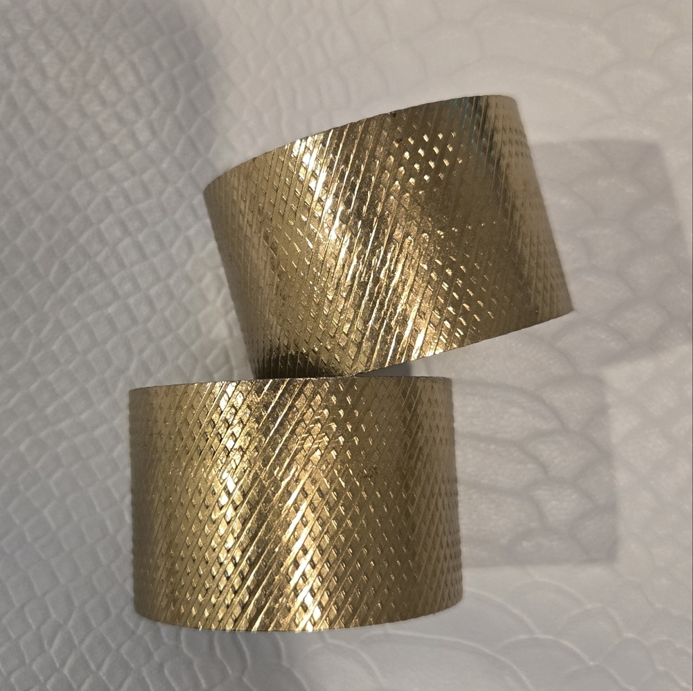 Knurled Napkin Rings (Gold Metal), Set of 12